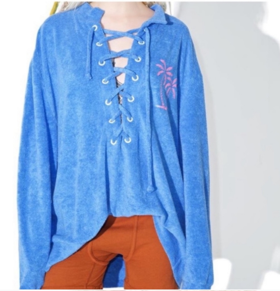 NWT Revolve Daydream Nation Tiki Terry Pullover In Blue Pink Palms Trees